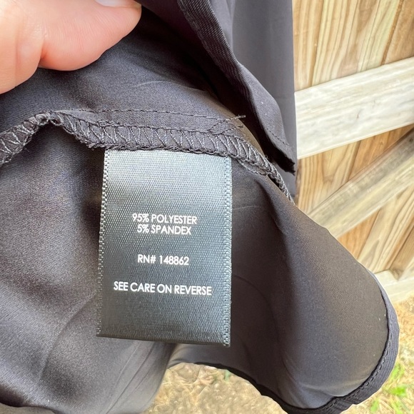 👗Torrid Long sleeve black blouse ( part of 3 for $25 promo) - Picture 9 of 11